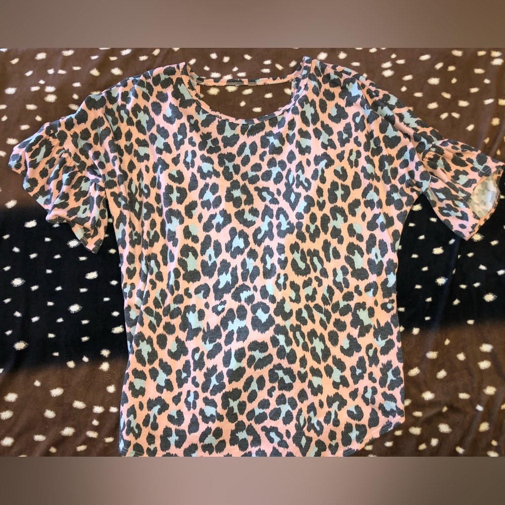 Cheetah cross back top